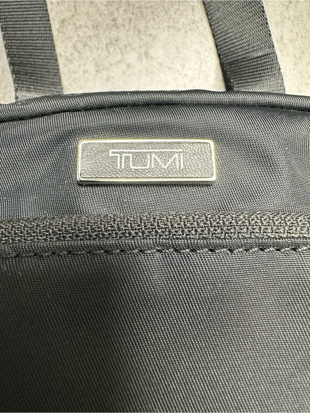 TUMI Black Nylon Crossbody Organizer Travel Bag Shoulder Bag